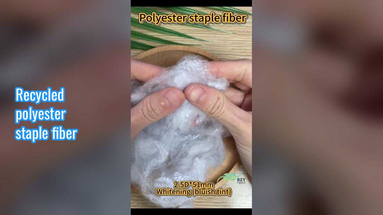 Goede prijs. Recycled polyester stapelvezels 2.5D Bleken (blauwachtige tint) Geschikt voor het maken van garens online