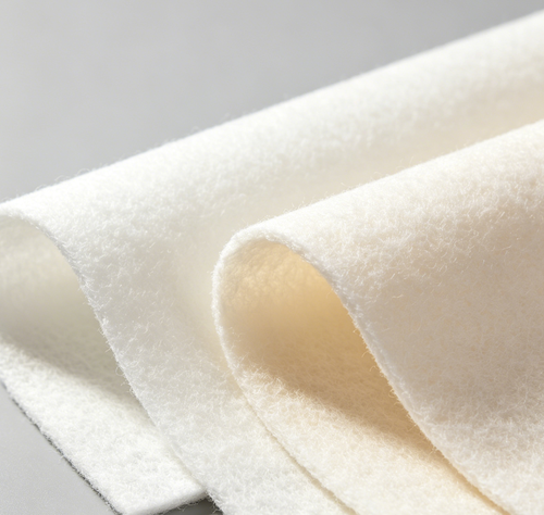 Het laatste nieuws van het bedrijf over ES vezels (bicomponent polyethyleen/polyester) voor hygiëneproducten: specificaties en afzet