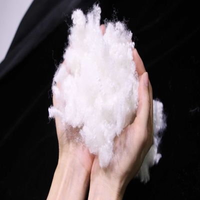 kopen Recycled polyester stapelvezel 51 mm holle vezel vul voor niet-geweven weefsel online vervaardiging