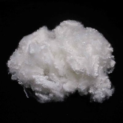 kopen Recycled non-fluorescerende holle geconjugeerde vezels 64 mm Siliconeerde polyestervezels online vervaardiging