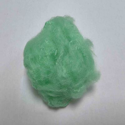 kopen PET gerecycled polyester stapelvezel 51 mm groen PSF voor opgevuld speelgoed online vervaardiging