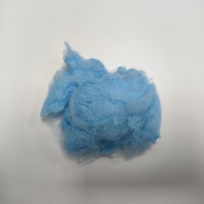 Goede prijs. Niet-toxisch blauw polyester synthetische vezels vlamvertrager 76 mm PP stapelvezels online
