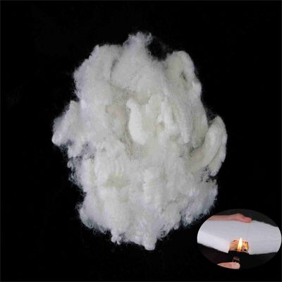 Goede prijs. Vrouwelijke polyester stapelvezels Niet-toxische brandbestendige vezels 7D voor padding online