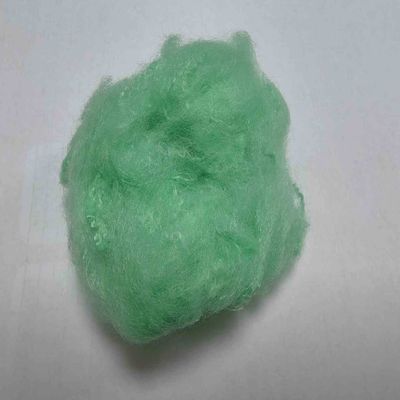 Goede prijs. Virgin 2.5D Green Dope Gekleurde vezels Recycled PET Polyester Stapelvezels online