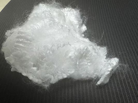 Goede prijs. Een kwaliteit polyester stapelvezel voor babykleding online