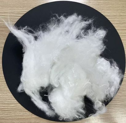 Goede prijs. Witte koelvezel Polyester Stapelvezel 1.5D 38mm Hoge duurzaamheid online