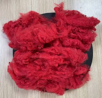 Goede prijs. Recycled polyester stapelvezel 1.56D 38mm helderrood online