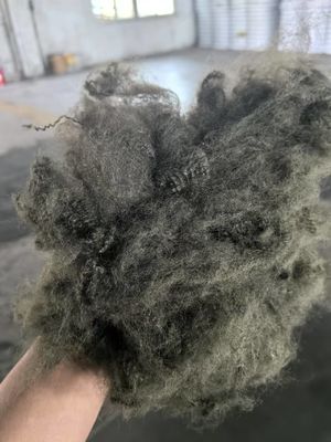 kwaliteit Recycled polyester stapelvezel 2,5D 51mm Groene koffie fabriek