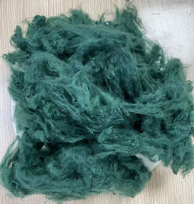 Goede prijs. Zwartachtig groen gerecycled polyester stapelvezel 1.5D 38mm online