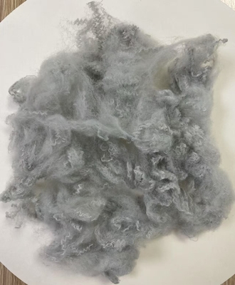 Goede prijs. Gerecyclede Polyester Stapelvezel 2.5D 51mm Kleurrijk Lage Krimp online