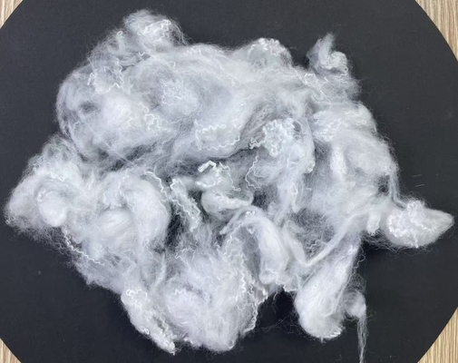 kwaliteit Recycled polyester stapelvezel 2,5D hoge absorptie fabriek