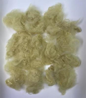 Goede prijs. Recycled Polyester Staple Fiber with 38-64mm Fiber Cut Length 0.4% Moisture Regain in Light Camel Color online
