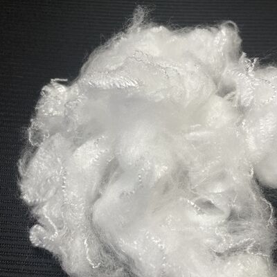 Kwaliteit Witte polypropyleen stapelvezel 2D × 51 mm lichtgewicht en duurzaam voor filter- en paddingmaterialen fabriek