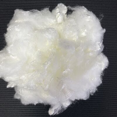 Goede prijs. Hoge helderheid Acrylvezel 1,2D*38MM,Anti-statische textiel grondstof voor het spinnen van kledingstukken en niet-geweven stoffen online